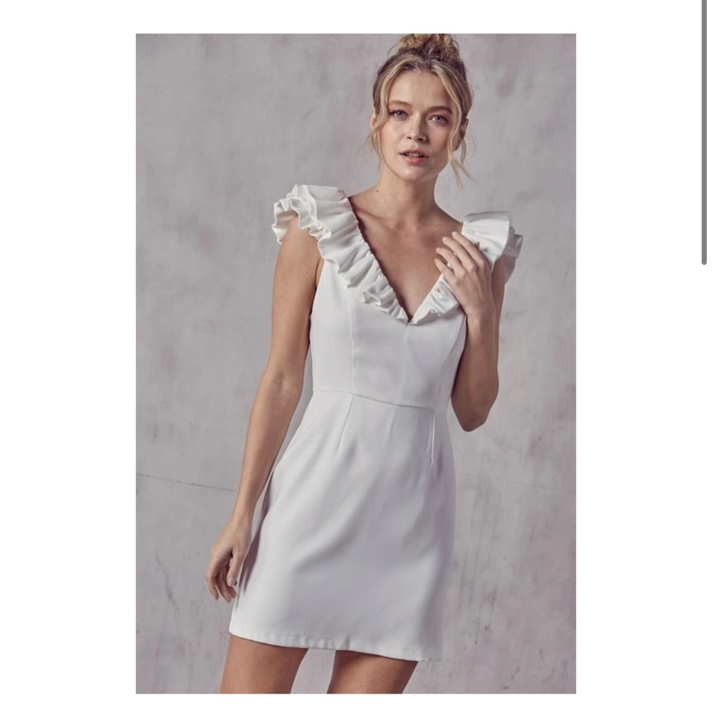 DO+BE white dress